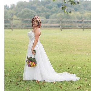 Maggie Sottero Mavis by Rebecca Davis Wedding Dress